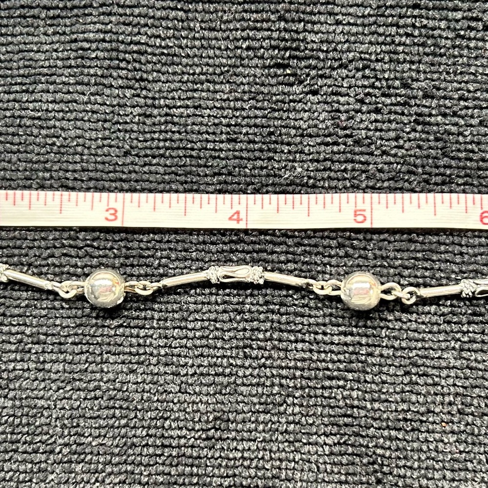 Elegant Silver Women's Bracelet